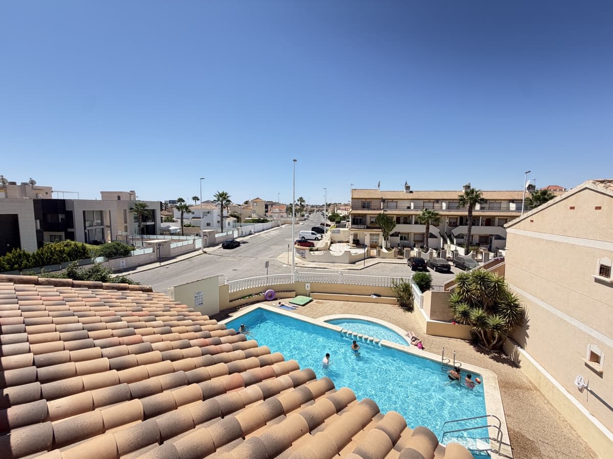 3 sovrum Lägenhet till salu i La Zenia med pool - 189 000 € (Ref: 10001368)