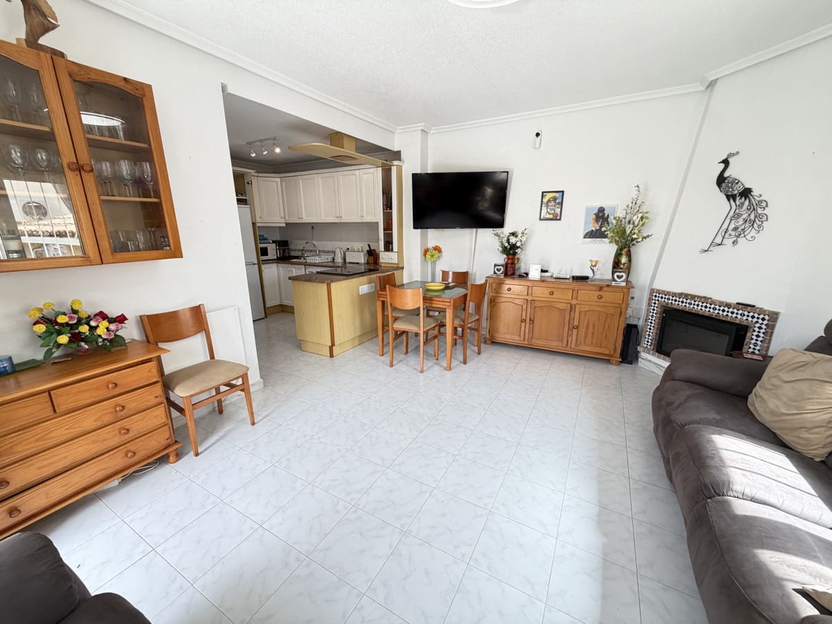 3 sovrum Hus till salu i La Florida med pool - 229 000 € (Ref: 10001369)