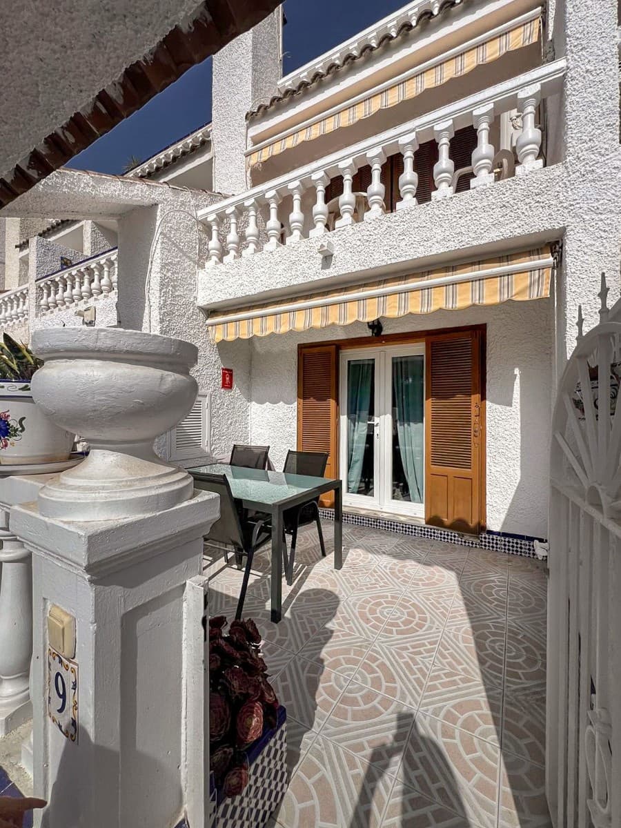 3 chambre Maison de Ville à vendre à Los Altos avec piscine - 199 900 € (Ref: 10001371)