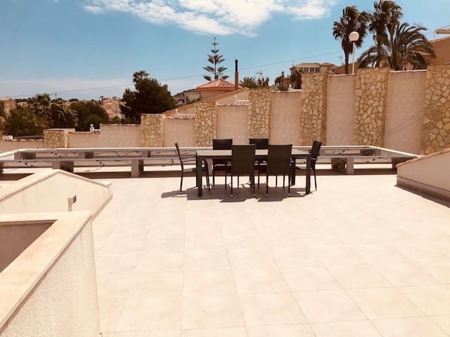 4 sovrum Villa till salu i Ciudad Quesada med pool - 635 000 € (Ref: 10004364)