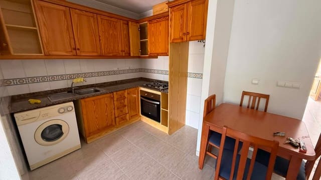 Apartamento de 2 habitaciones en Almoradí en venta con piscina - 95.000 € (Ref: 10004365)