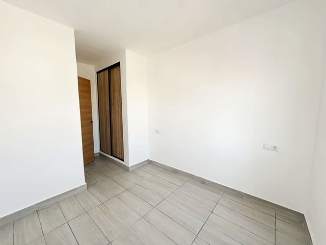 2 sypialnia Bungalow na sprzedaż w Torrevieja - 149 900 € (Ref: 10004371)
