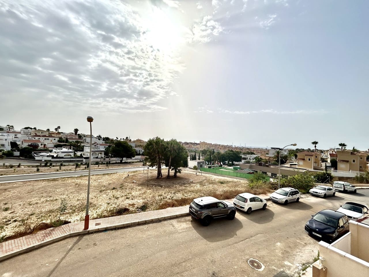 2 bedroom Villa for sale in Villamartin with pool garage - € 220,000 (Ref: 10004374)