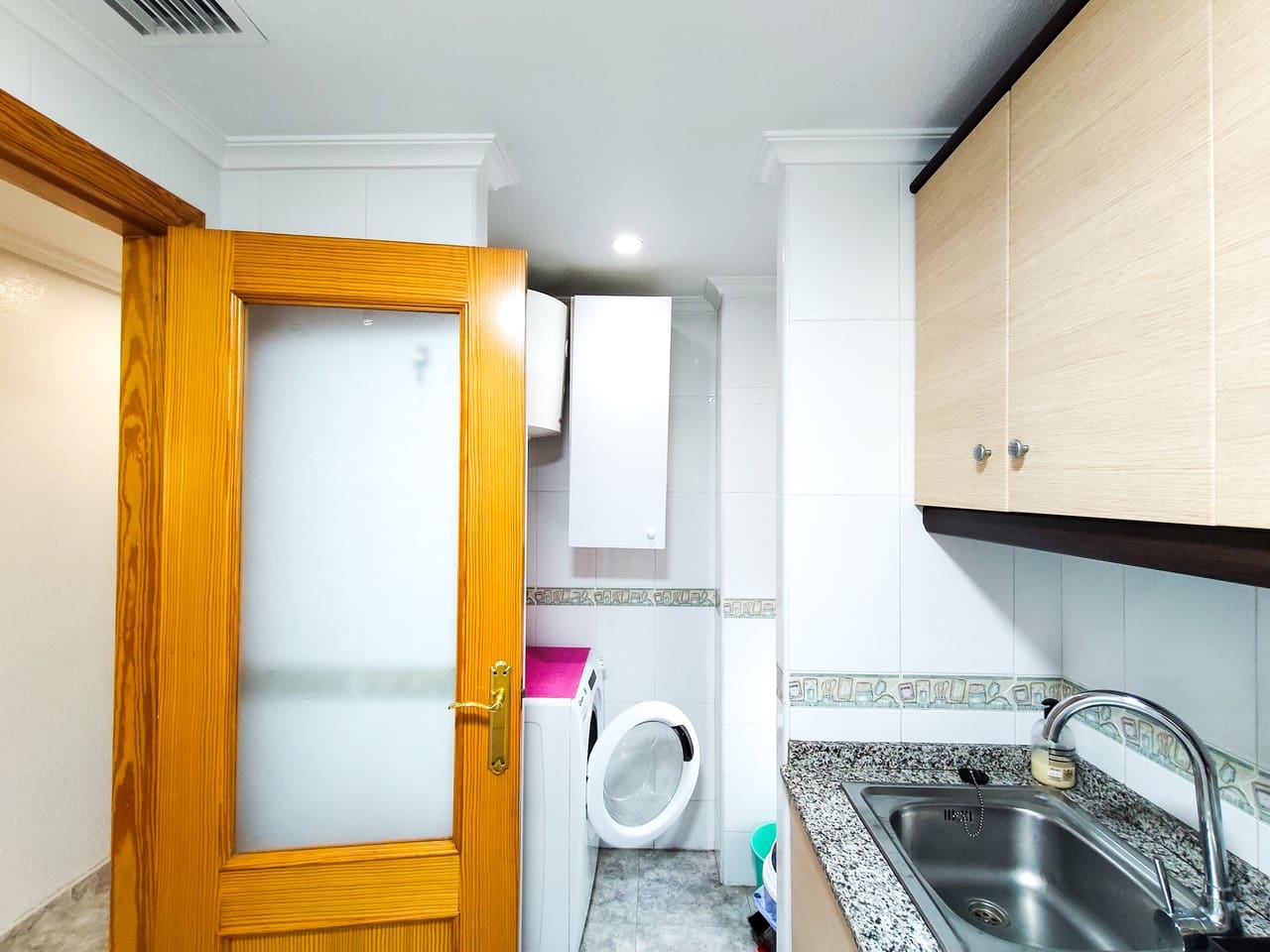 2 bedroom Apartment for sale in Guardamar del Segura - € 200,000 (Ref: 10004375)