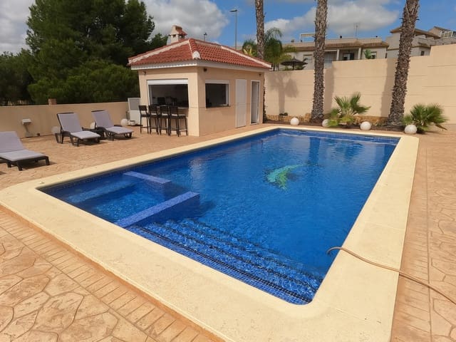 5 Zimmer Villa zu verkaufen in Algorfa mit Pool - 780.000 € (Ref: 10005902)