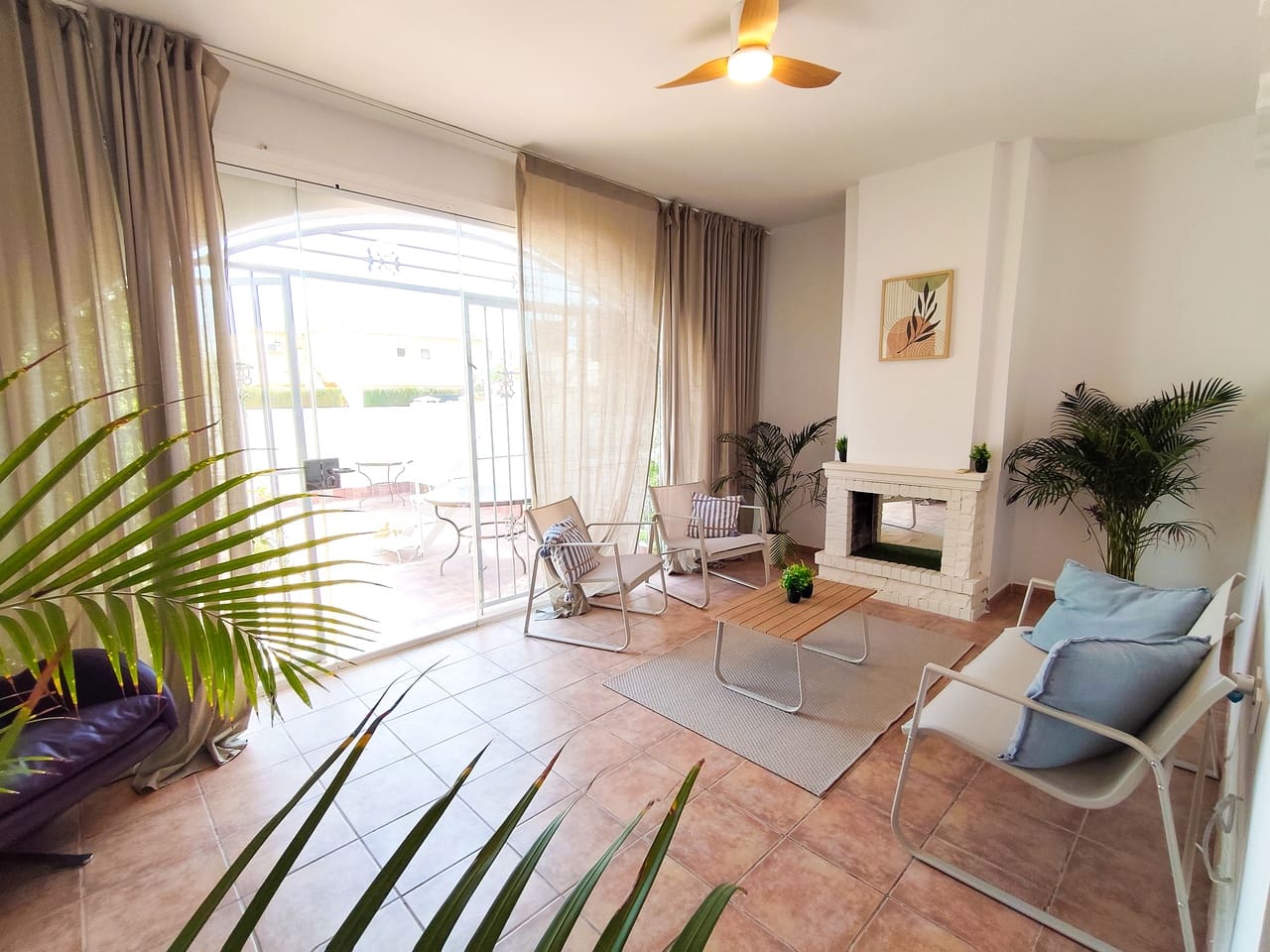 3 chambre Bungalow à vendre à Playa Flamenca - 204 000 € (Ref: 10015921)