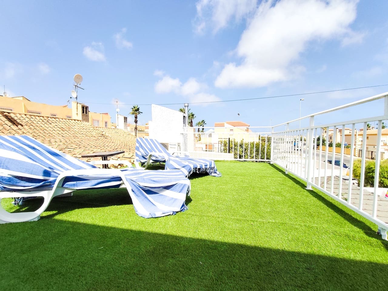 3 chambre Bungalow à vendre à Playa Flamenca - 204 000 € (Ref: 10015921)