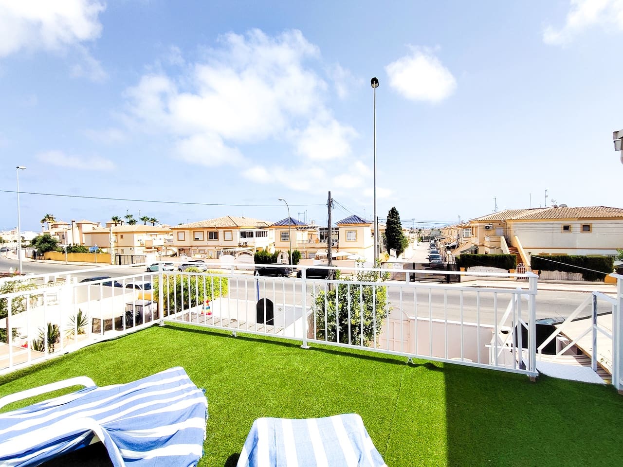 3 chambre Bungalow à vendre à Playa Flamenca - 204 000 € (Ref: 10015921)