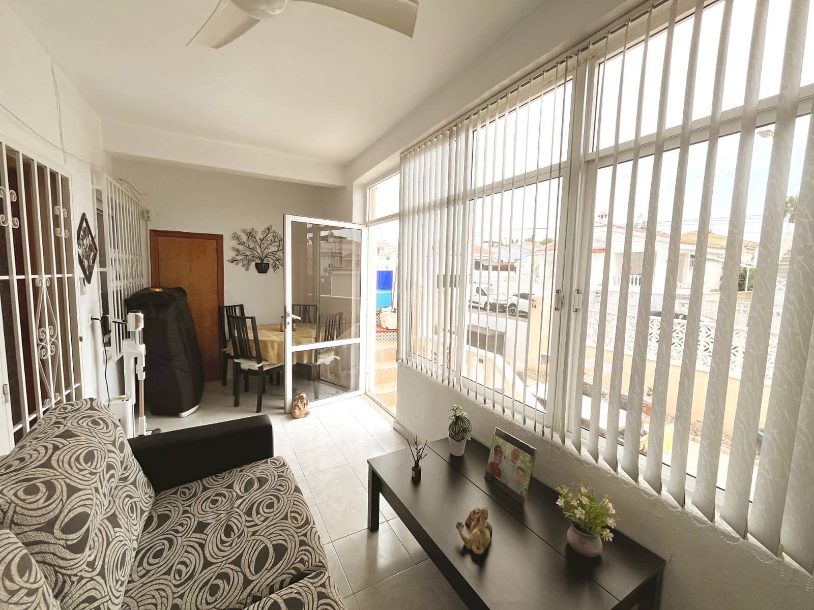 Bungalow de 2 habitaciones en Ciudad Quesada en venta con piscina - 165.000 € (Ref: 10021218)