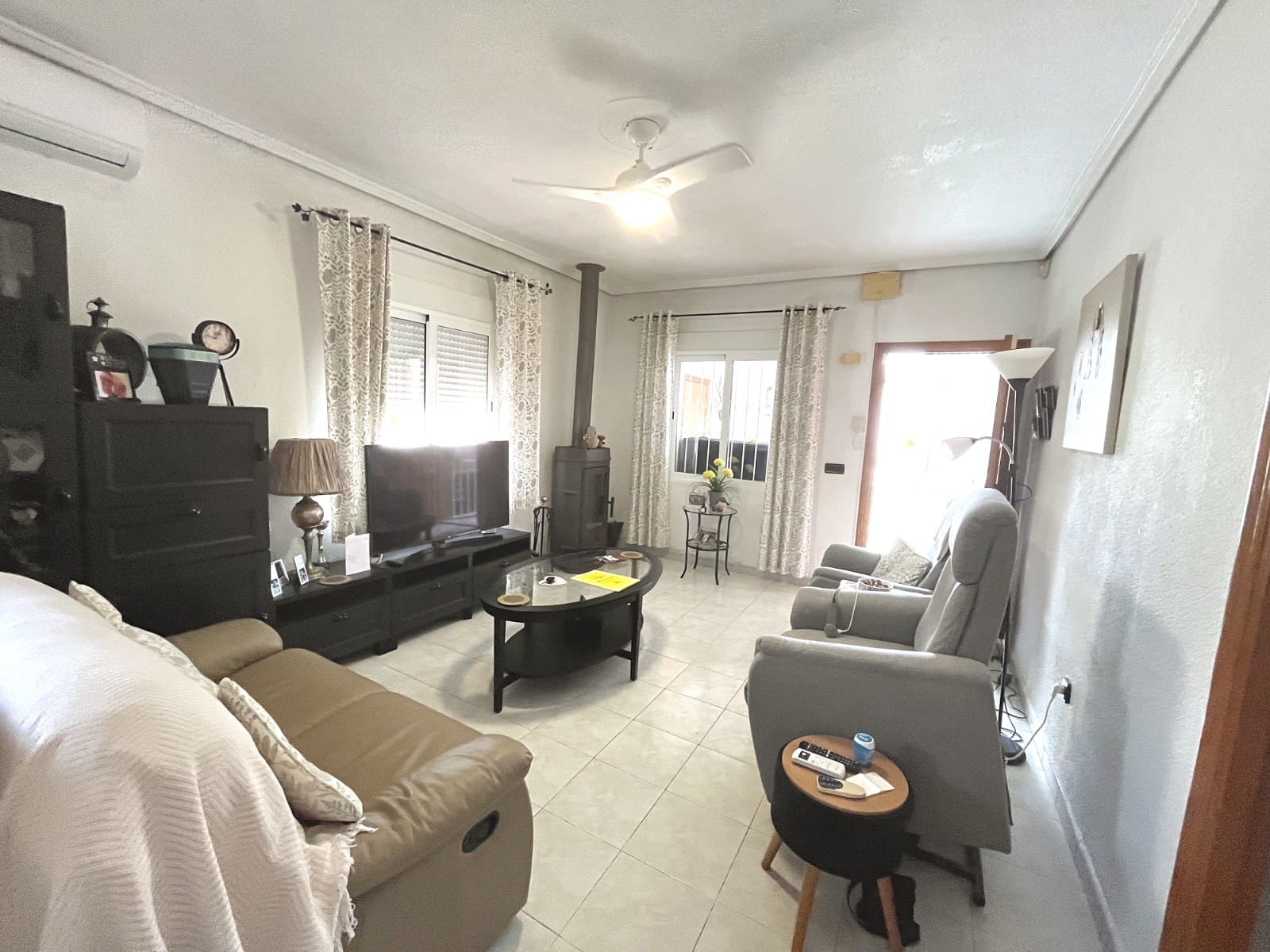 Bungalow de 2 habitaciones en Ciudad Quesada en venta con piscina - 165.000 € (Ref: 10021218)