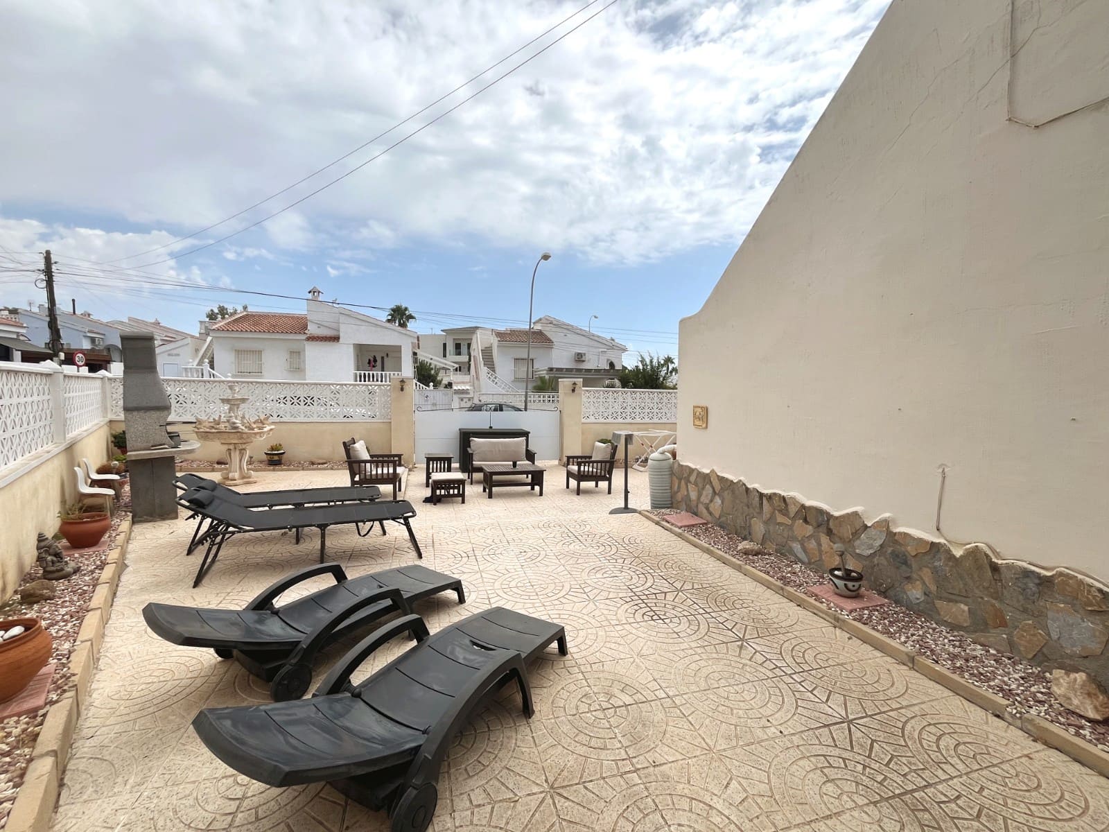 Bungalow de 2 habitaciones en Ciudad Quesada en venta con piscina - 165.000 € (Ref: 10021218)
