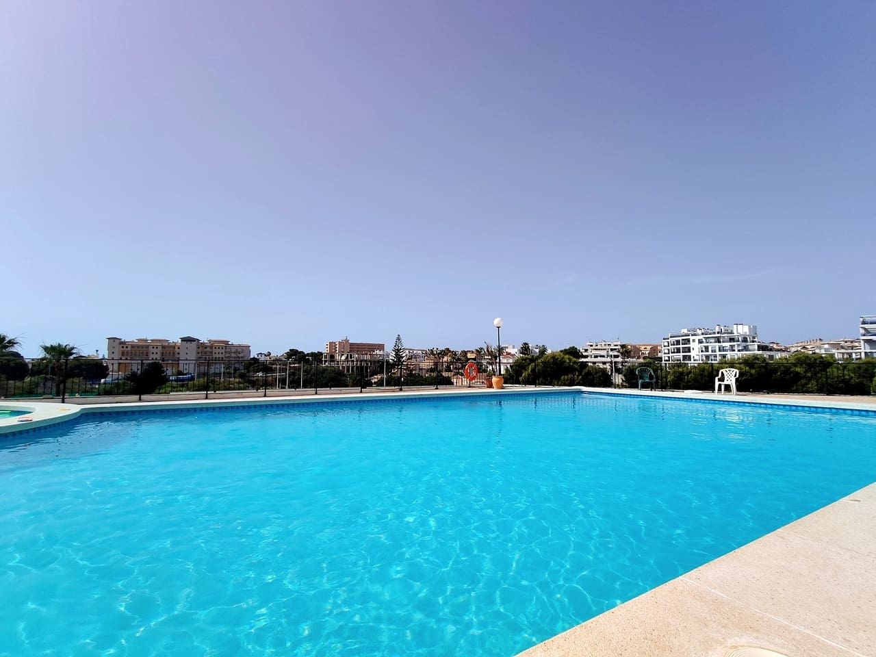 2 Zimmer Apartment zu verkaufen in La Zenia mit Pool - 169.900 € (Ref: 10023167)