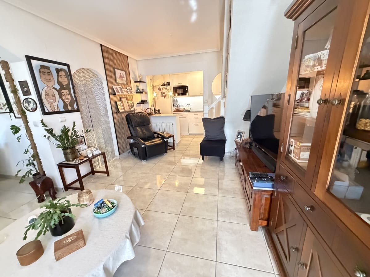 2 sypialnia Dom na sprzedaż w Los Altos z basenem - 245 000 € (Ref: 10023321)