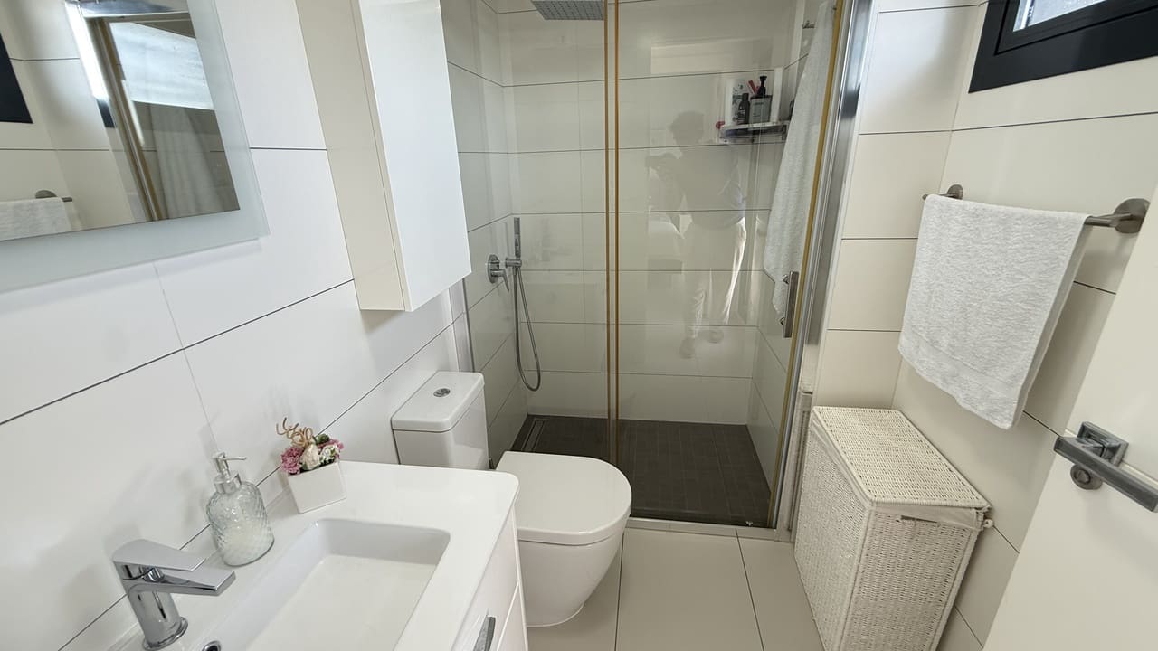 3 quarto Casa em Banda para venda em Cabo Roig com piscina garagem - 395 000 € (Ref: 10023455)