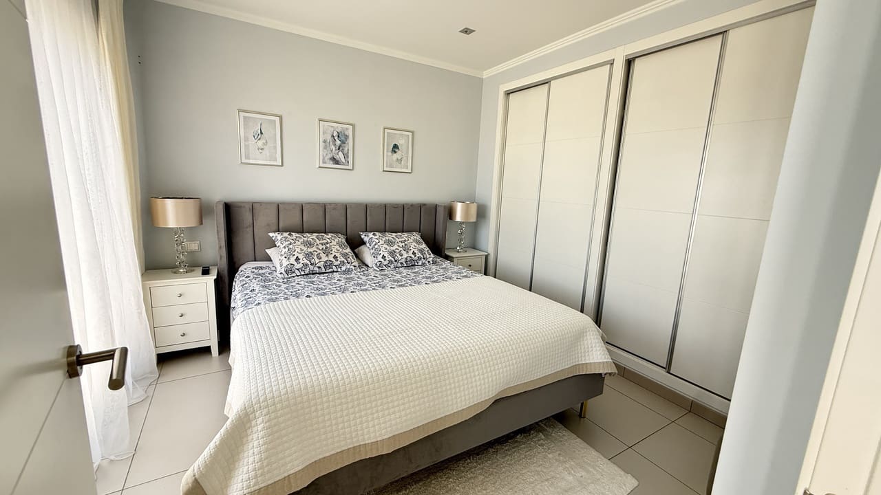 3 quarto Casa em Banda para venda em Cabo Roig com piscina garagem - 395 000 € (Ref: 10023455)