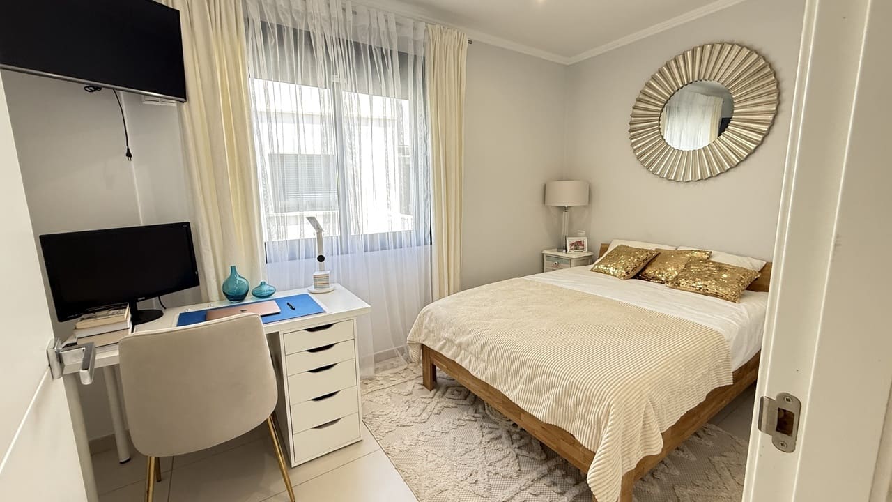 3 bedroom Townhouse for sale in Cabo Roig with pool garage - € 395,000 (Ref: 10023455)
