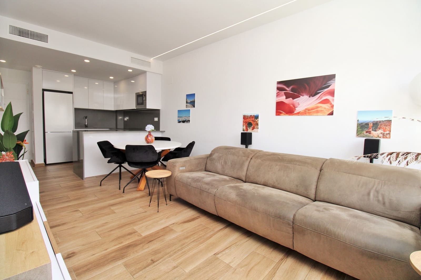 2 soverom Leilighet til salgs i Villamartin med svømmebasseng - € 255 900 (Ref: 10023674)