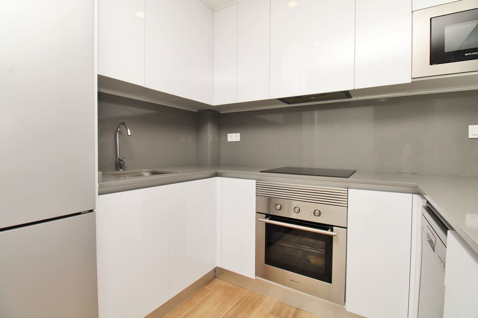 2 soverom Leilighet til salgs i Villamartin med svømmebasseng - € 255 900 (Ref: 10023674)
