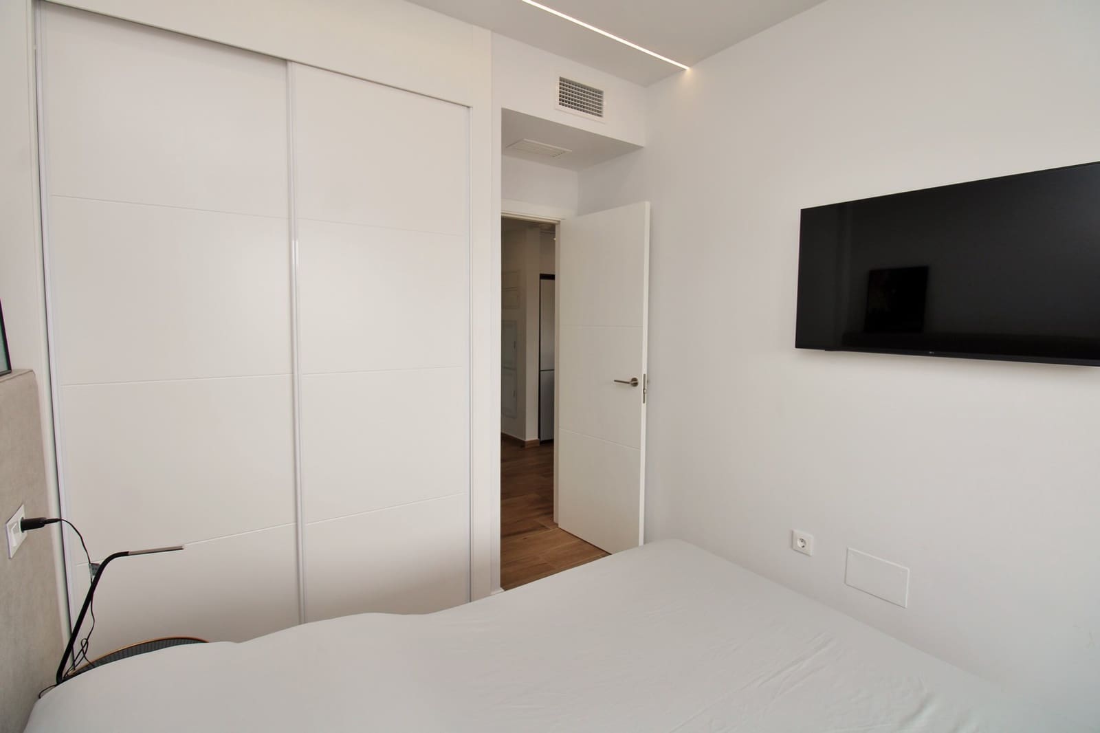 2 soverom Leilighet til salgs i Villamartin med svømmebasseng - € 255 900 (Ref: 10023674)