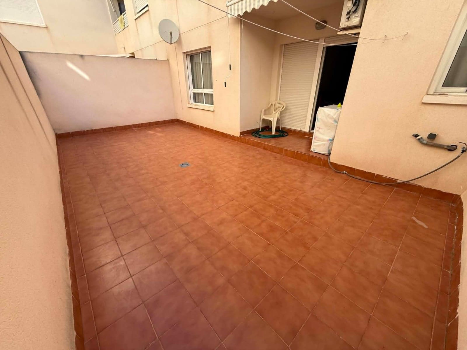 3 bedroom Apartment for sale in Almoradi with pool - € 125,000 (Ref: 10026283)