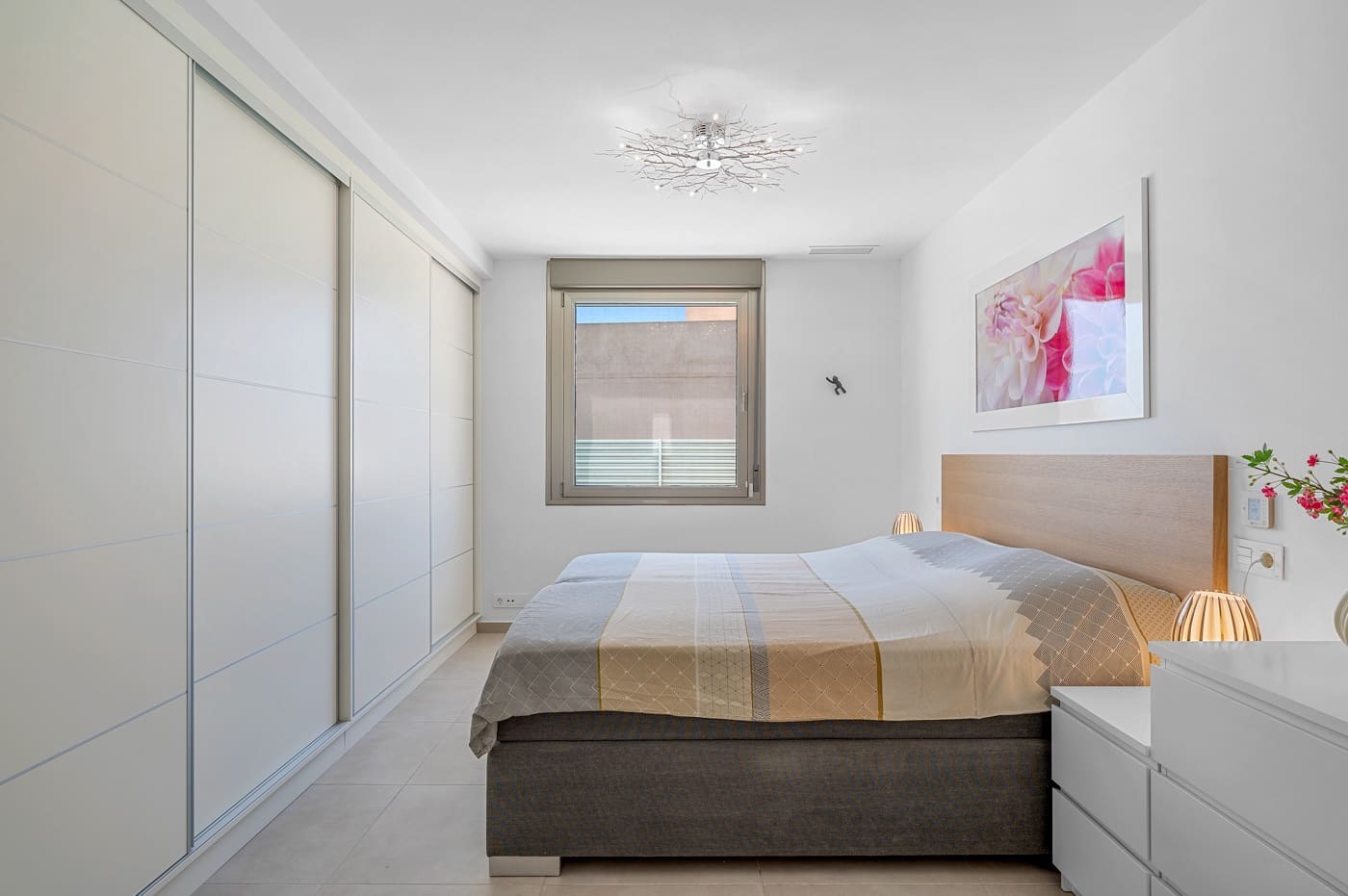 3 makuuhuone Huvila myytävänä paikassa La Marina mukana uima-altaan - 595 000 € (Ref: 10026296)