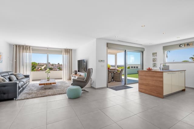 3 bedroom Villa for sale in La Marina, Elche / Elx with pool - € 595,000 (Ref: 10026296)