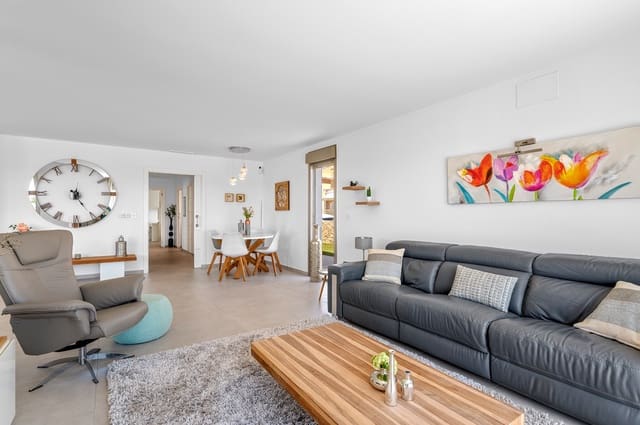 3 bedroom Villa for sale in La Marina, Elche / Elx with pool - € 595,000 (Ref: 10026296)