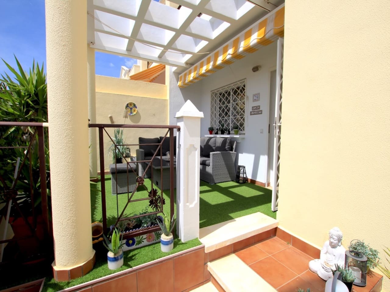 3 bedroom Townhouse for sale in Ciudad Quesada - € 225,000 (Ref: 10028976)