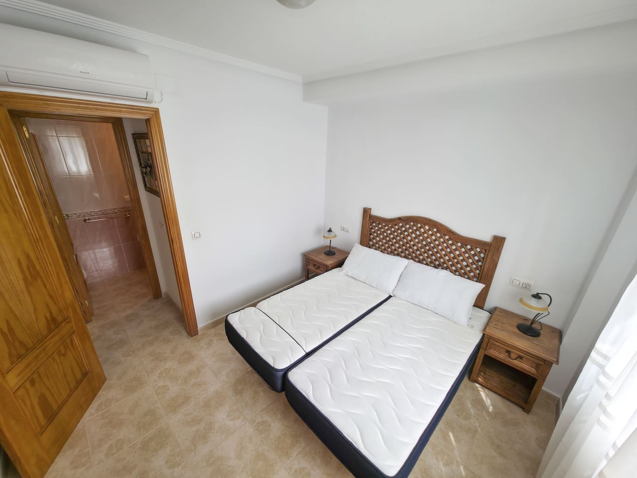 2 soveværelse Lejlighed til salg i Villamartin med swimmingpool - € 134.950 (Ref: 10033201)