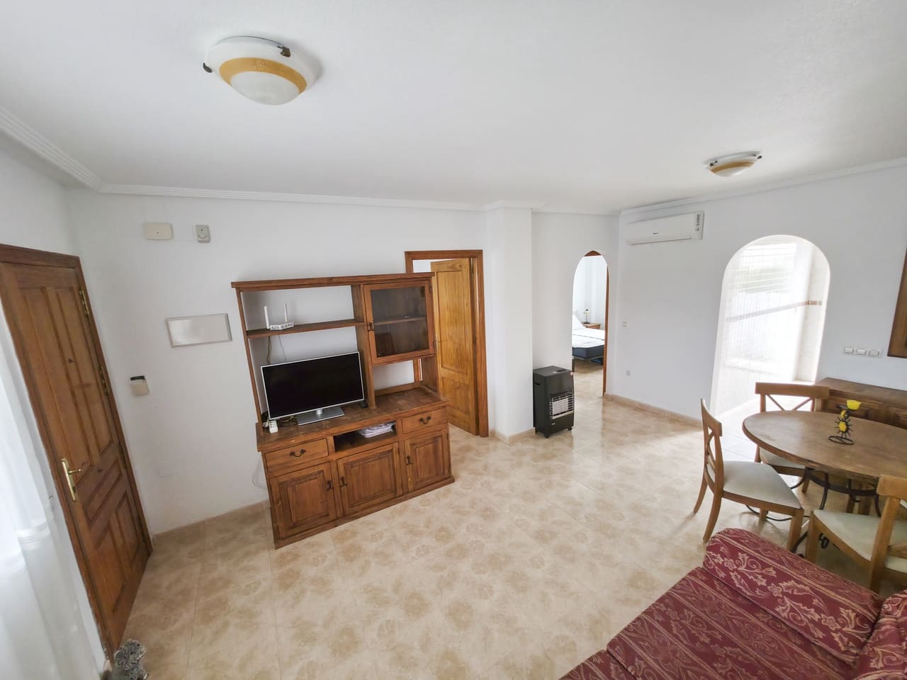 2 soveværelse Lejlighed til salg i Villamartin med swimmingpool - € 134.950 (Ref: 10033201)