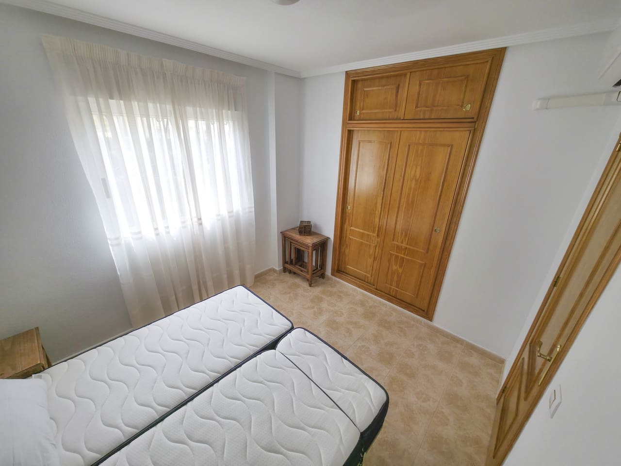 2 soveværelse Lejlighed til salg i Villamartin med swimmingpool - € 134.950 (Ref: 10033201)