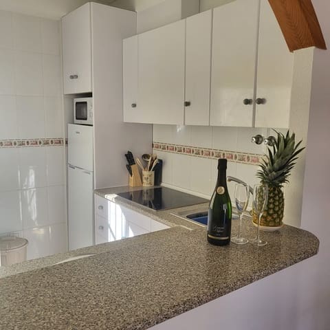 2 chambre Appartement à vendre à Playa Flamenca, Orihuela avec piscine - 169 950 € (Ref: 10033270)