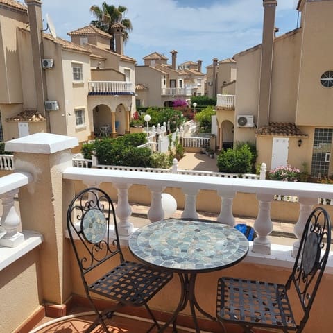 2 chambre Appartement à vendre à Playa Flamenca, Orihuela avec piscine - 169 950 € (Ref: 10033270)