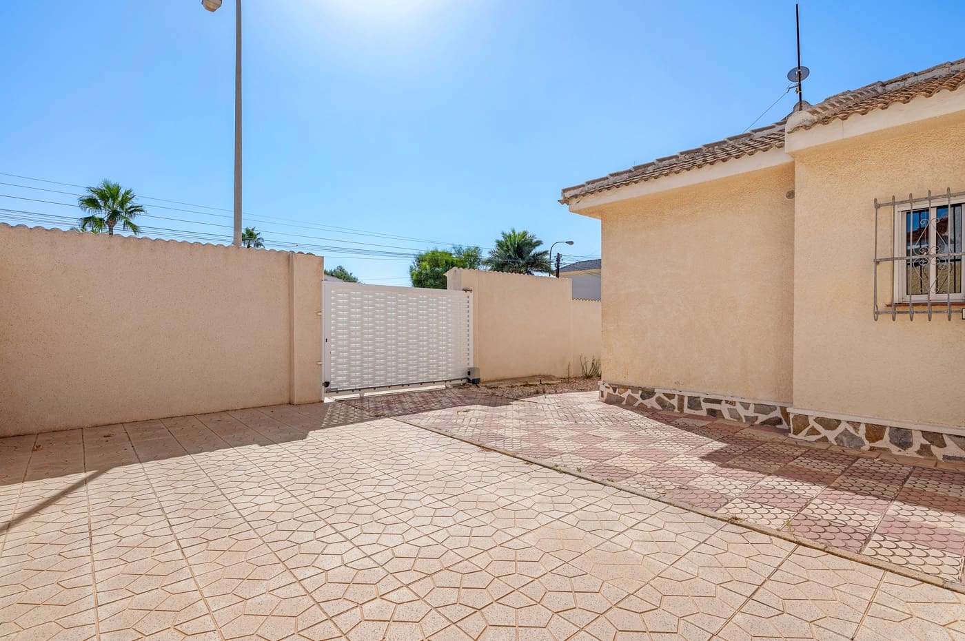 3 quarto Moradia para venda em Ciudad Quesada com piscina garagem - 575 000 € (Ref: 10033271)