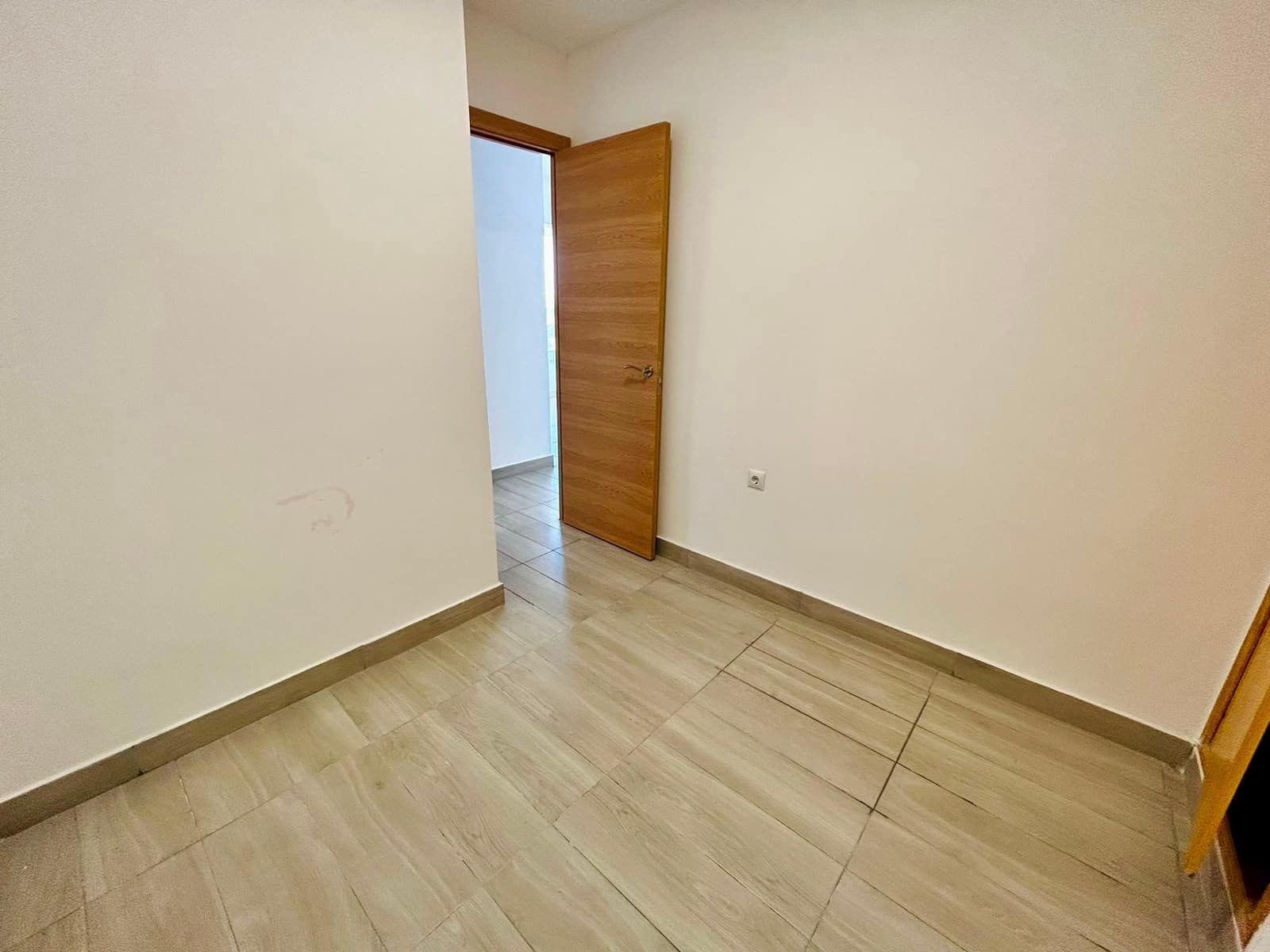 2 sypialnia Apartament na sprzedaż w Torrevieja - 145 000 € (Ref: 10037598)