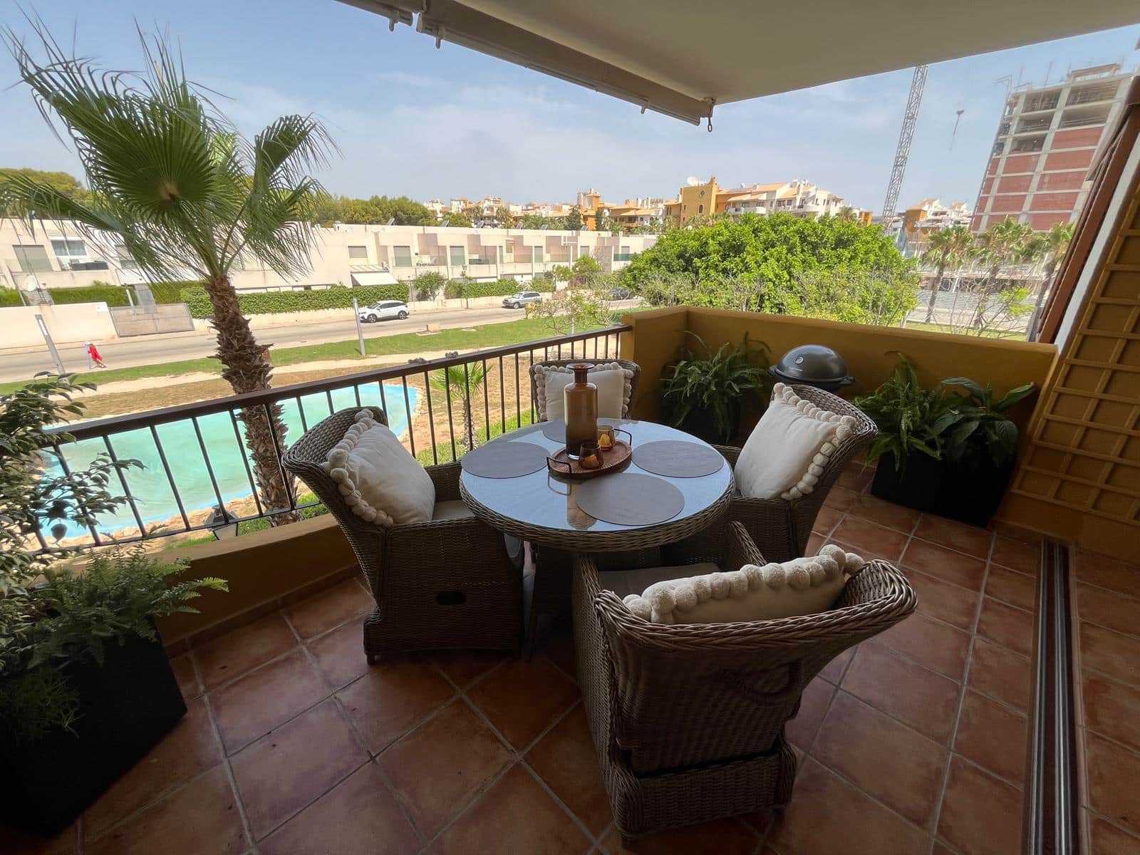 Apartamento de 2 habitaciones en Orihuela Costa en venta con piscina - 385.000 € (Ref: 10039068)