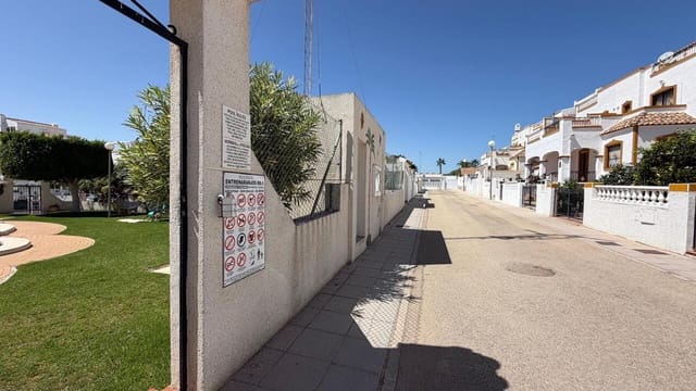 3 sovrum Hus till salu i Vistabella, Orihuela med pool - 199 900 € (Ref: 10040211)