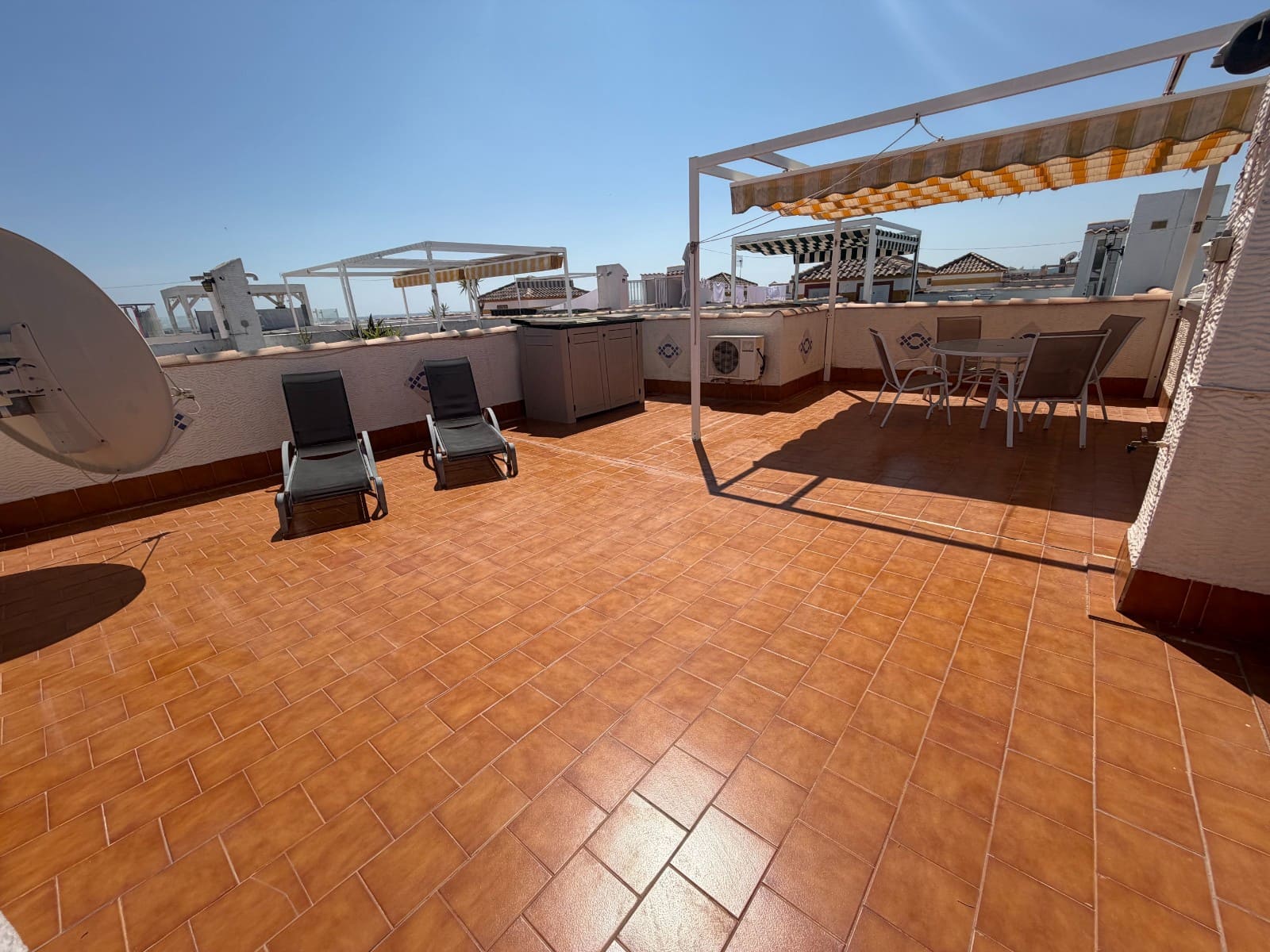 2 Zimmer Apartment zu verkaufen in Orihuela mit Pool - 132.000 € (Ref: 10042083)