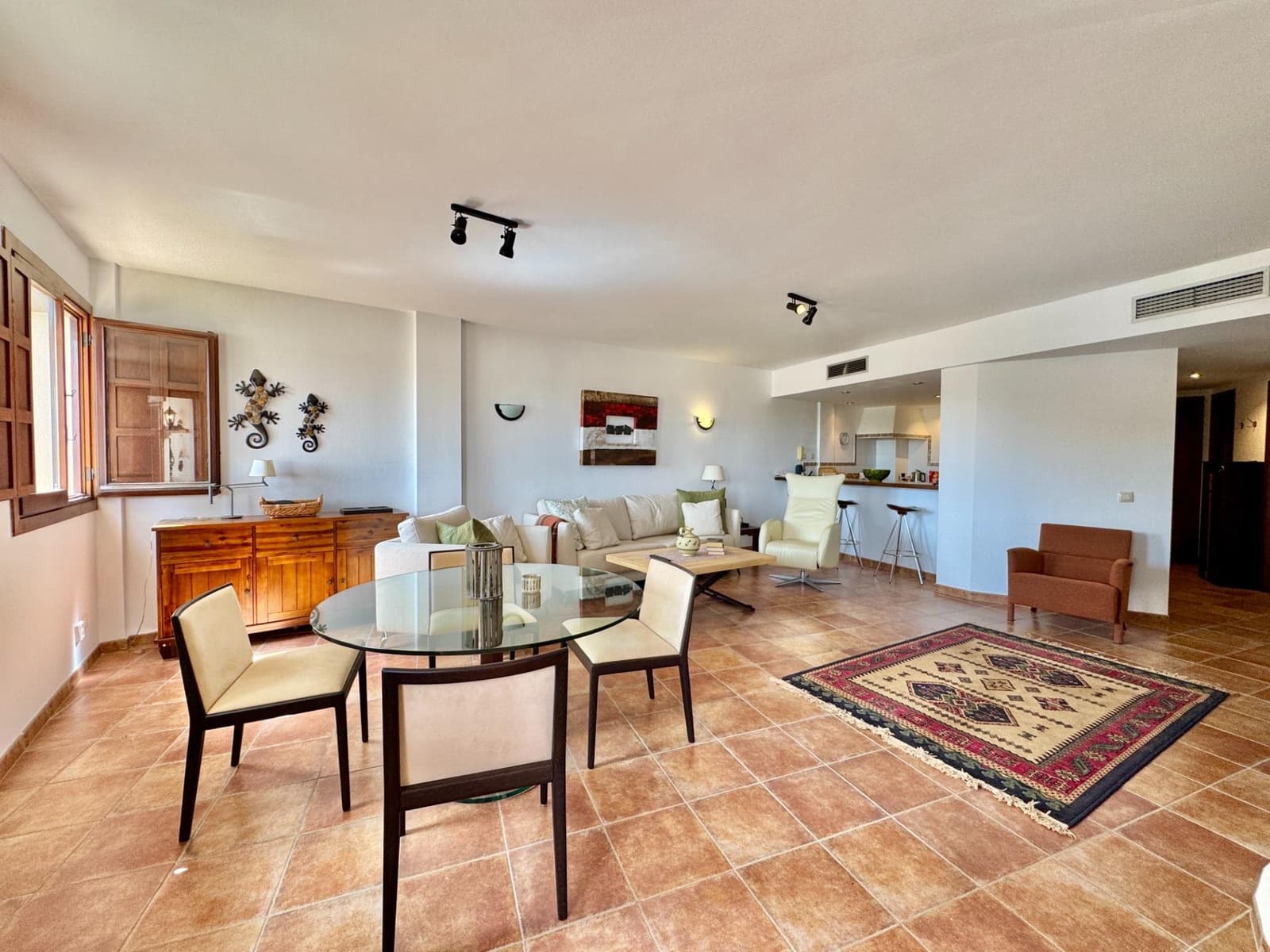 2 chambre Appartement à vendre à Torrevieja avec piscine garage - 295 000 € (Ref: 10042086)