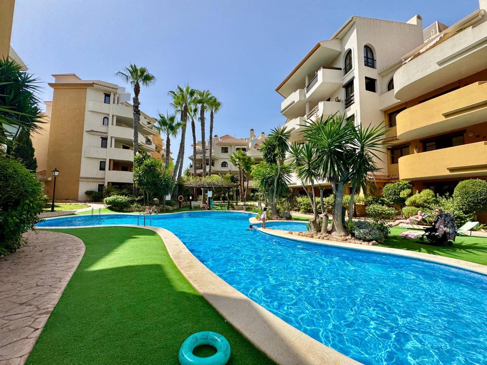 2 chambre Appartement à vendre à Torrevieja avec piscine garage - 295 000 € (Ref: 10042086)