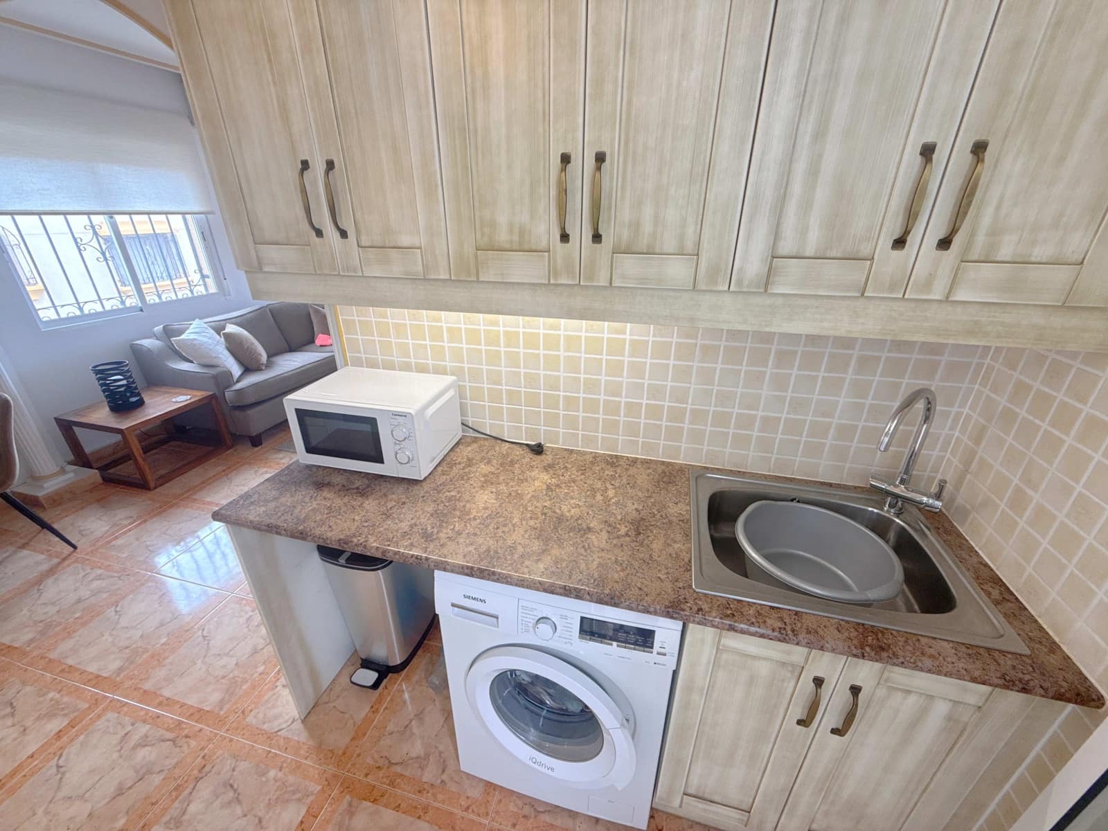 2 Zimmer Apartment zu verkaufen in Cabo Roig mit Pool Garage - 179.950 € (Ref: 10048378)