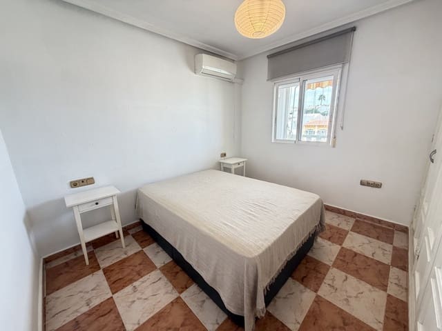 2 soverom Leilighet til salgs i Villamartin, Orihuela med svømmebasseng - € 139 995 (Ref: 10051929)