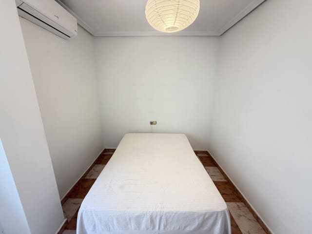 2 soverom Leilighet til salgs i Villamartin, Orihuela med svømmebasseng - € 139 995 (Ref: 10051929)
