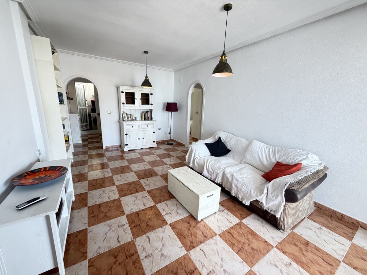 2 soverom Leilighet til salgs i Villamartin med svømmebasseng - € 139 995 (Ref: 10051929)