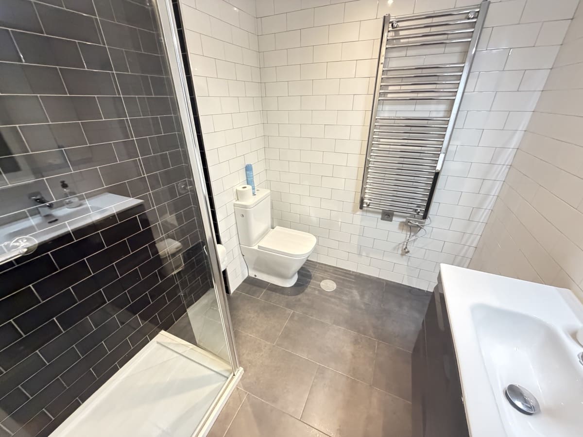 2 soverom Leilighet til salgs i Villamartin med svømmebasseng - € 139 995 (Ref: 10051929)