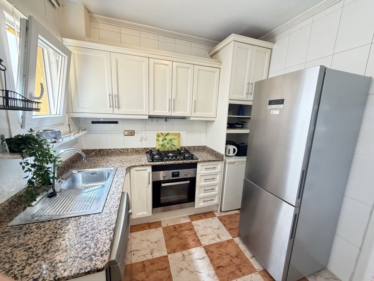 2 soverom Leilighet til salgs i Villamartin med svømmebasseng - € 139 995 (Ref: 10051929)