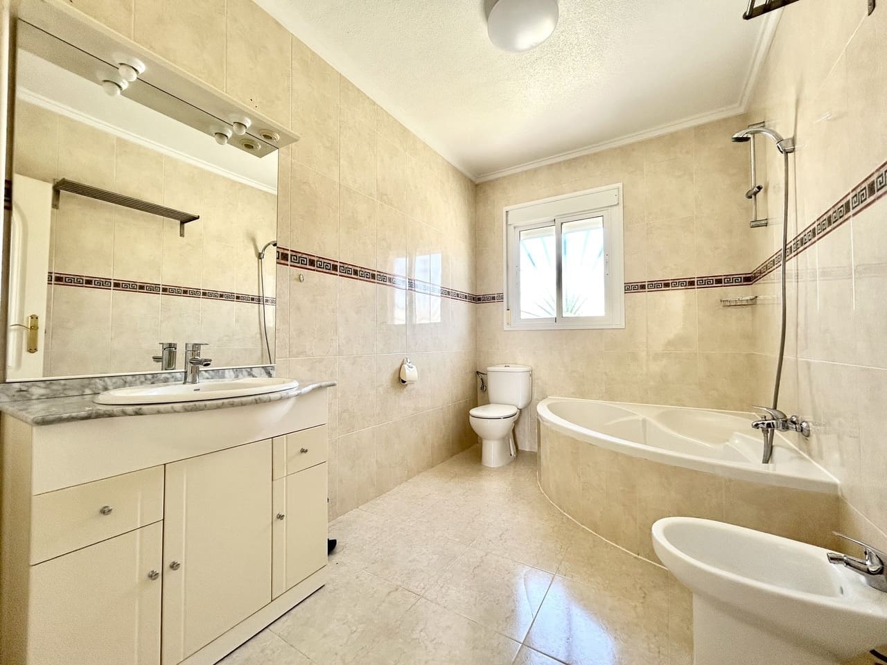 3 sovrum Hus till salu i Ciudad Quesada med pool garage - 229 000 € (Ref: 10051932)