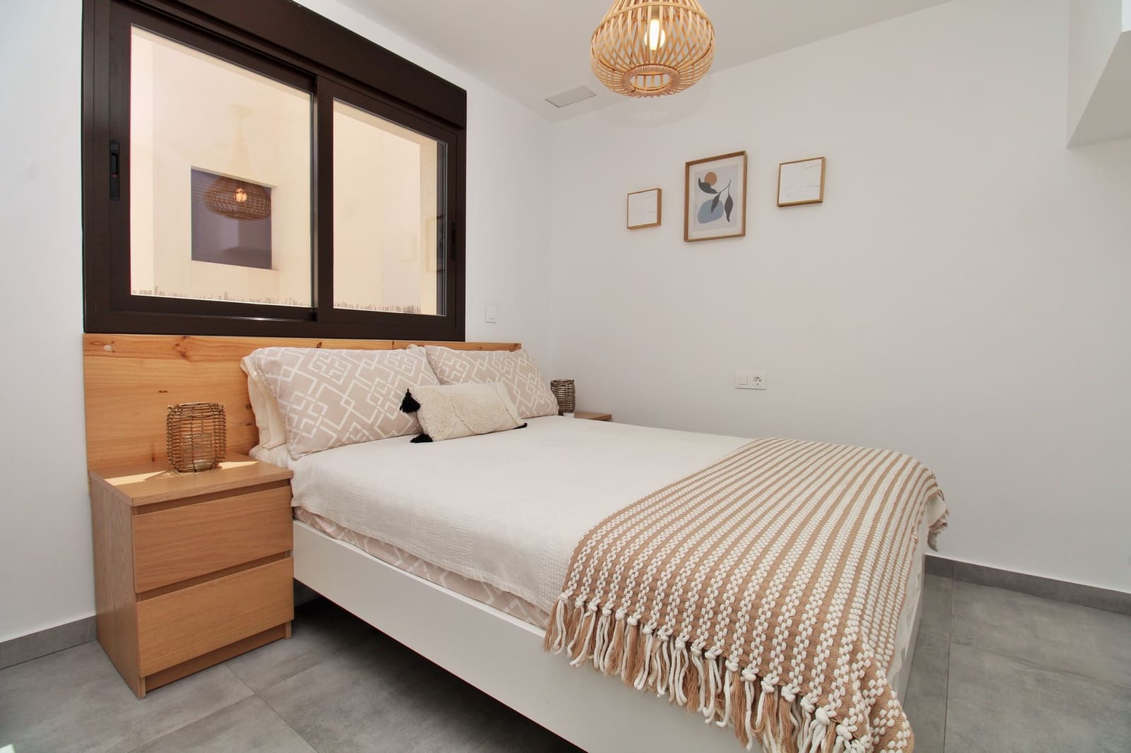 3 bedroom Villa for sale in Villamartin with pool - € 354,900 (Ref: 10051936)