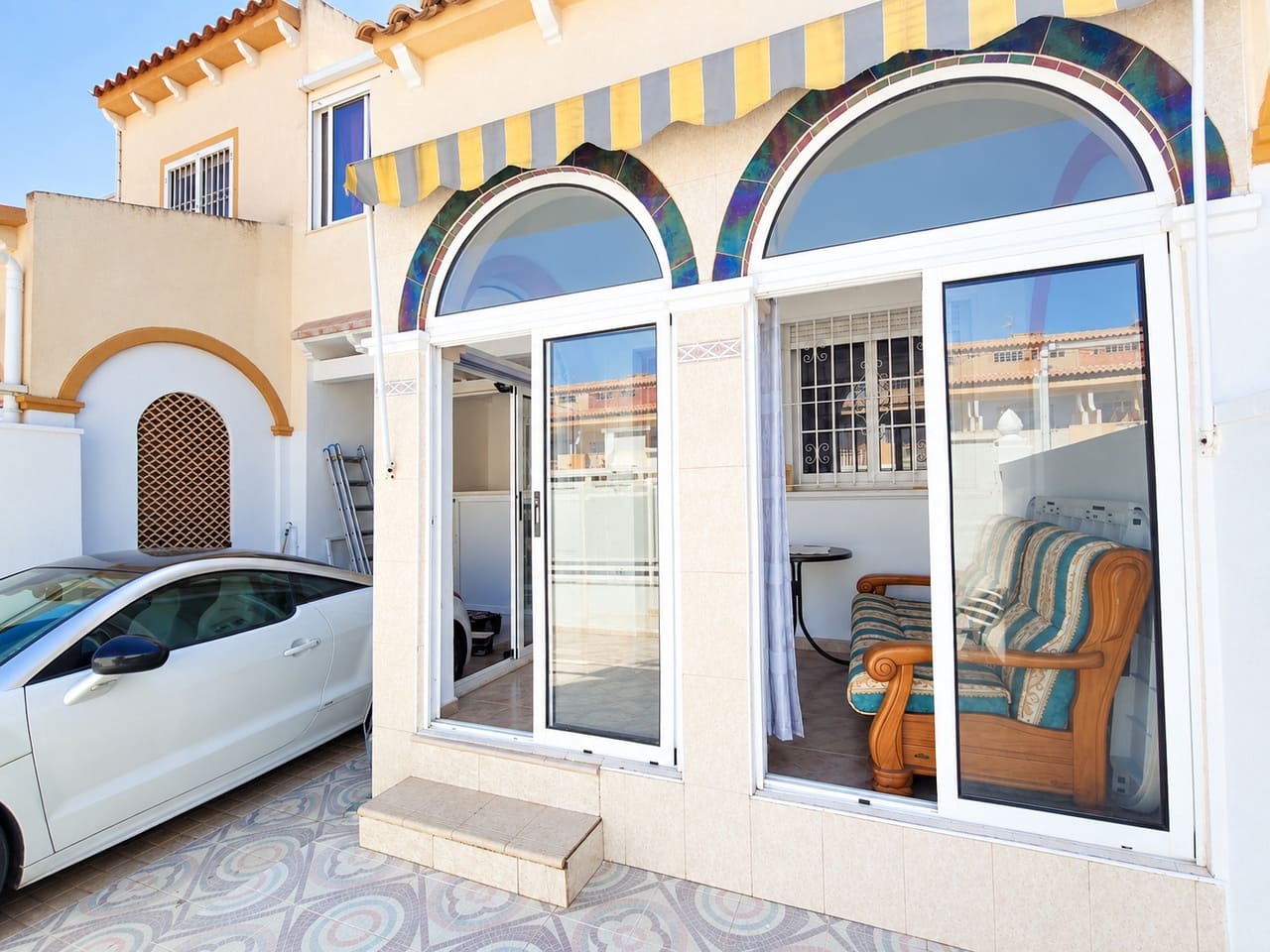 2 bedroom Townhouse for sale in Playa Flamenca with pool - € 229,900 (Ref: 10055765)