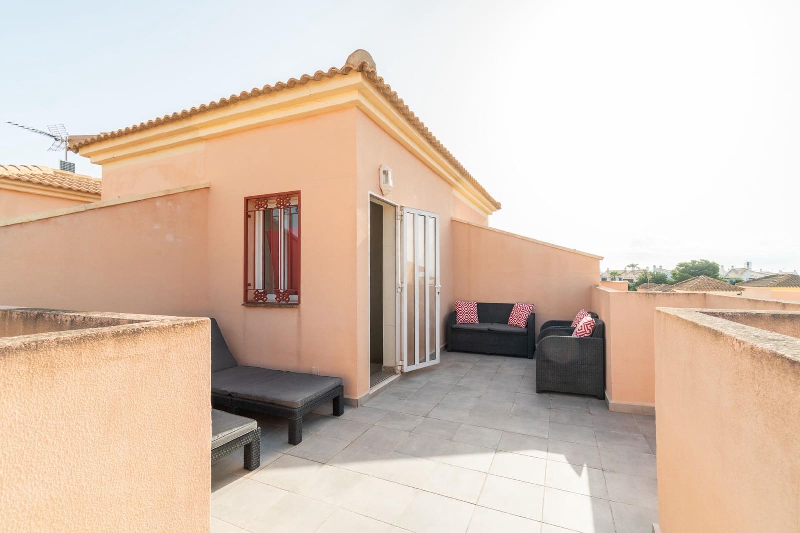 3 soveværelse Byhus til salg i Orihuela Costa med swimmingpool - € 225.000 (Ref: 10055766)